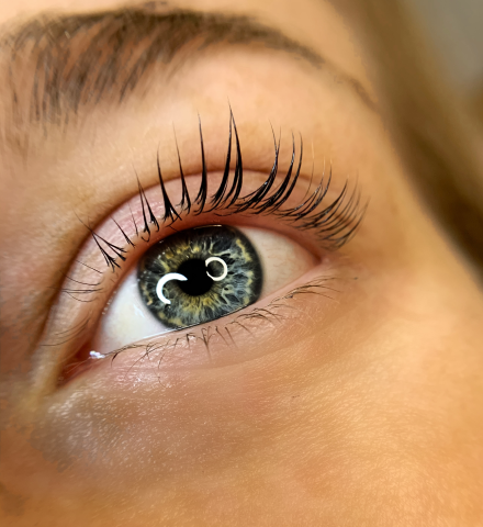 Lash lifting